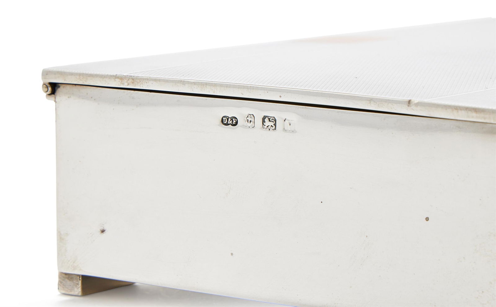 A SILVER RECTANGULAR TABLE BOX - 2