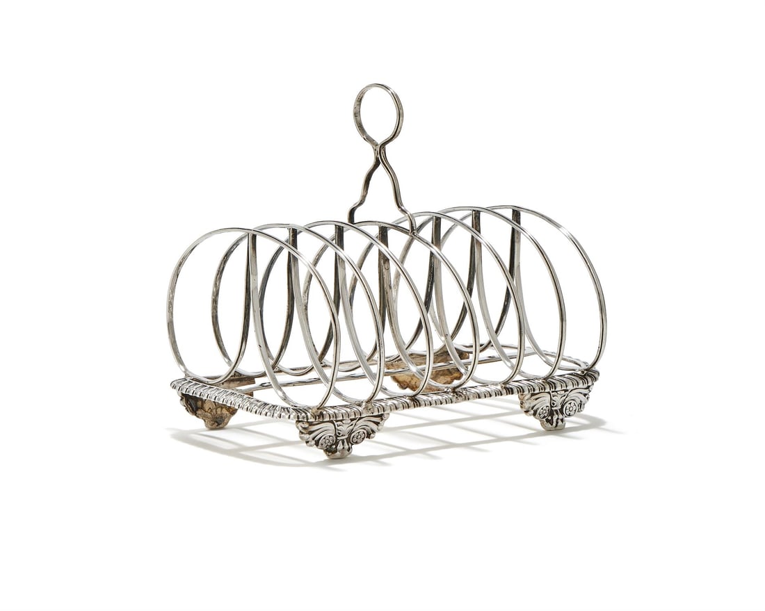 A GEORGE IV SILVER SIX DIVISION TOAST RACK (1 of 2)
