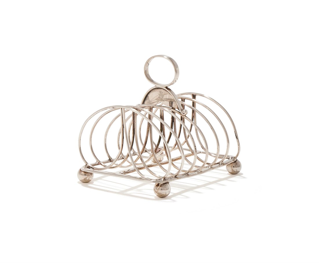 A GEORGE IV SILVER SIX DIVISION TOAST RACK (1 of 3)