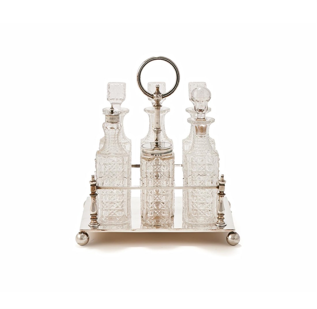 A VICTORIAN SILVER RECTANGULAR CRUET STAND (1 of 3)