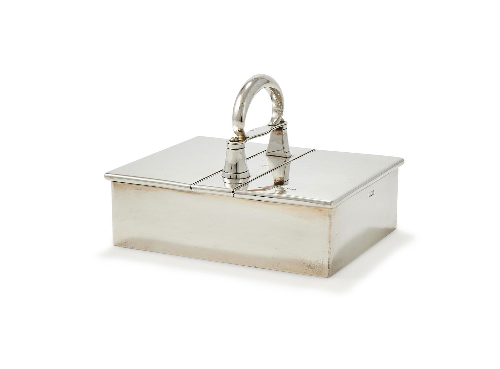 A SILVER TABLE CIGAR BOX (1 of 3)