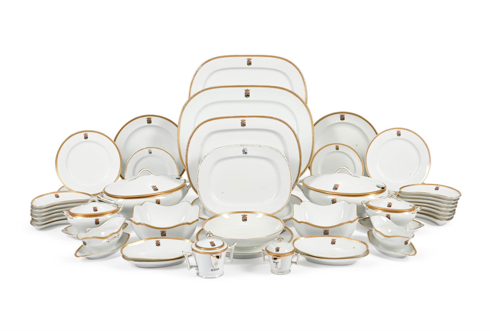 A PIRKENHAMMER PORCELAIN PART DINNER SERVICE (1 of 2)