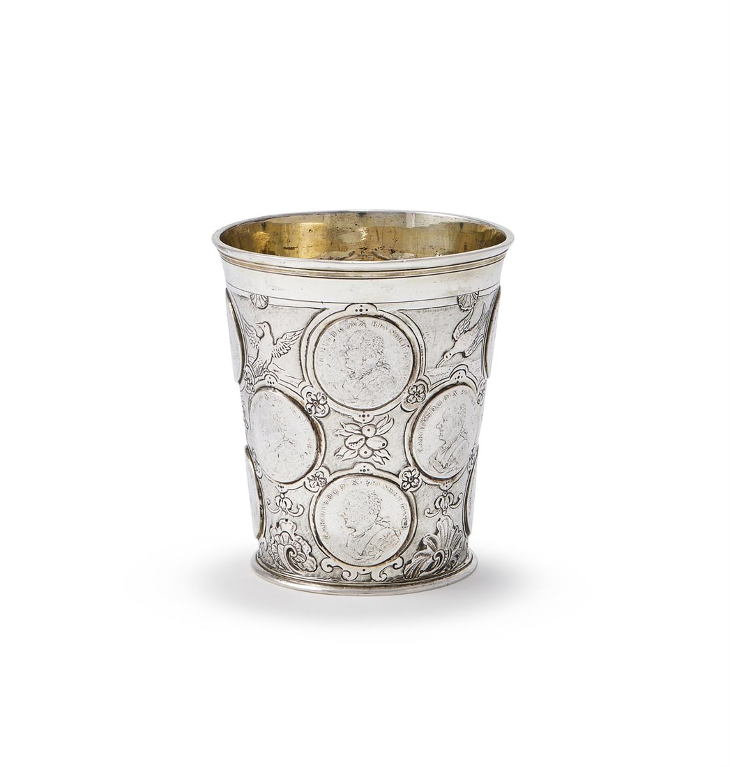 A GERMAN PARCEL GILT SILVER COIN BEAKER (1 of 3)