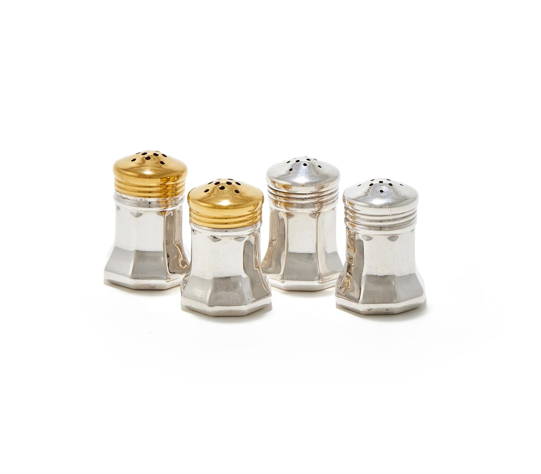 CARTIER, A CASED SET OF FOUR AMERICAN SILVER SALT AND PEPPER SHAKERS (1 of 3)