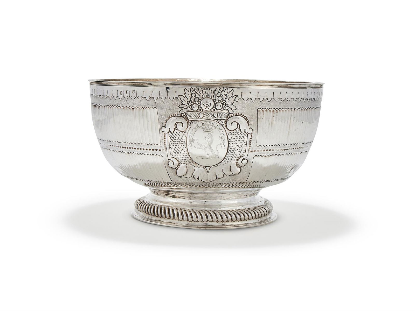 A QUEEN ANNE BRITANNIA STANDARD PUNCH BOWL (1 of 3)