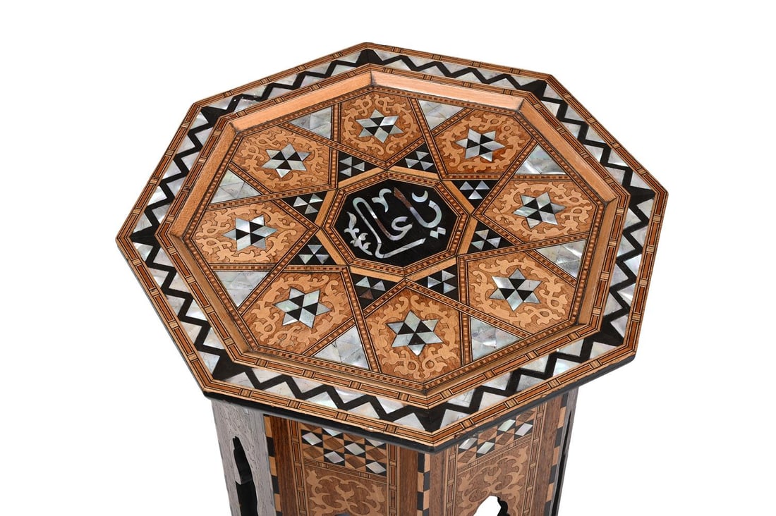 Y A MOTHER OF PEARL AND BRASS INLAID SIDE TABLE, FIRST QUARTER 20TH CENTURY, AND ANOTHER SIMILAR - 3
