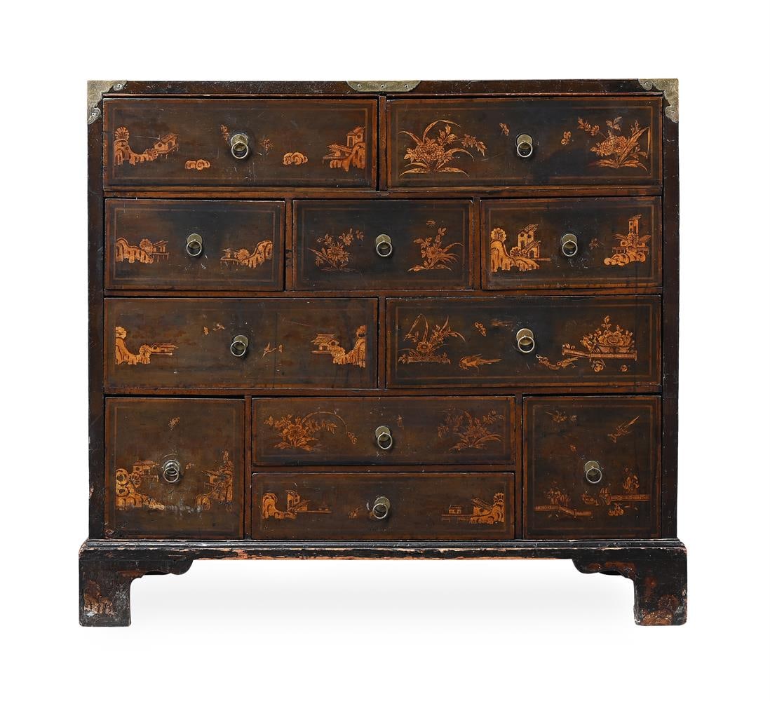 A BLACK LACQUER AND CHINOISERIE CHEST OF DRAWERS, PROBABY ENGLISH, THIRD QUARTER 18TH CENTURY - 3