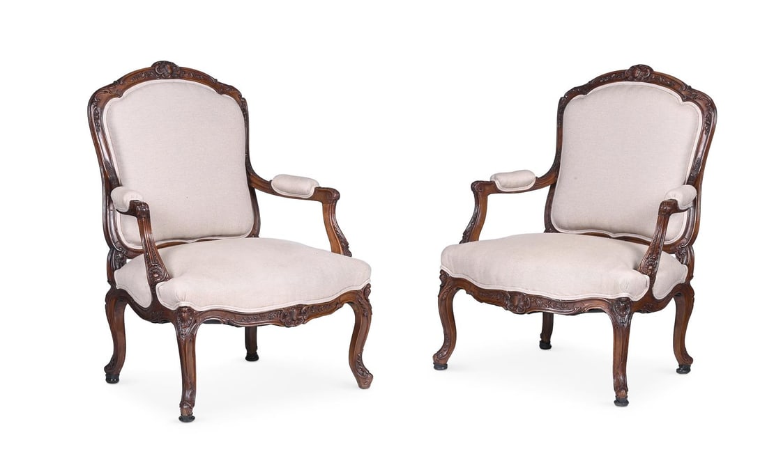 A PAIR OF WALNUT FAUTEUIL, IN LOUIS XV STYLE, LAST QUARTER 19TH CENTURY (1 of 5)