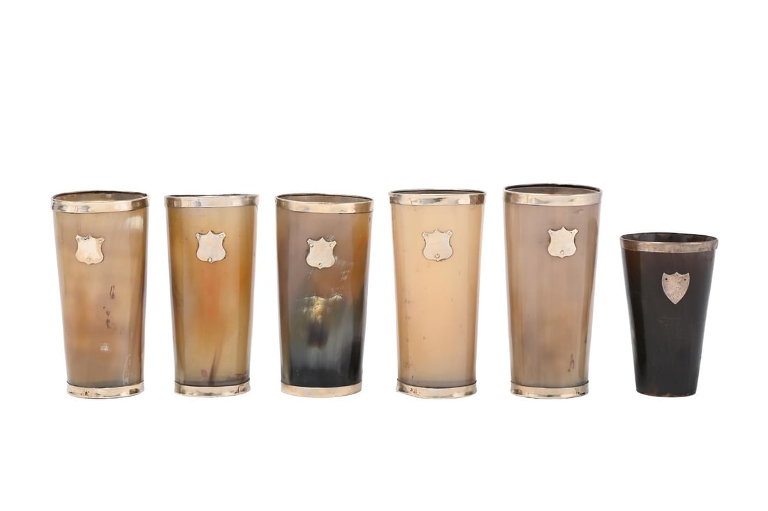 A SET OF FOUR SILVER PLATE DRINKING HORNS, TOGETHER WITH A SET OF SIX SIMILAR BEAKERS - 3