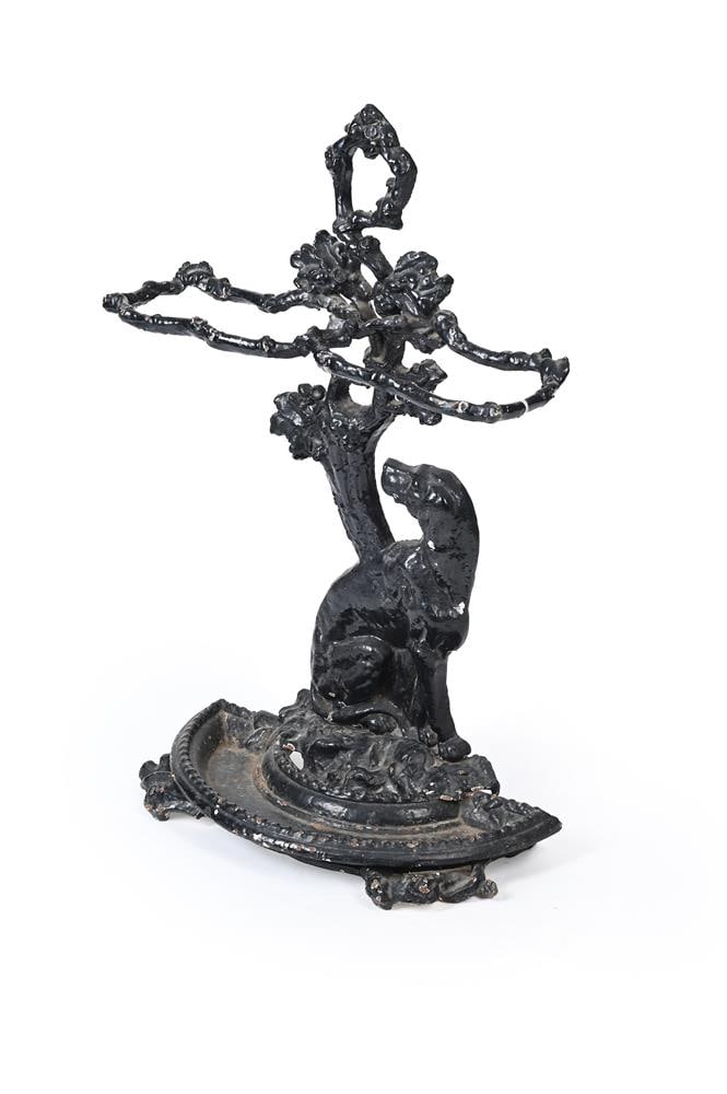 A VICTORIAN CAST IRON STICKSTAND, LATE 19TH CENTURY - 2