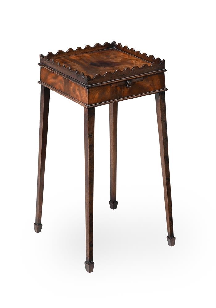 A GEORGE III MAHOGANY URN STAND, CIRCA 1790 (1 of 2)