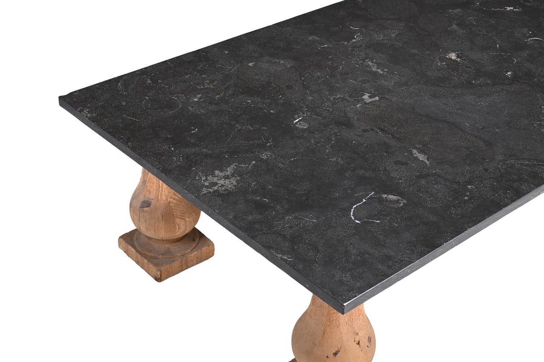 A LARGE GREY VEINED MARBLE TOPPED LOW OR COFFEE TABLE, 20TH CENTURY - 2