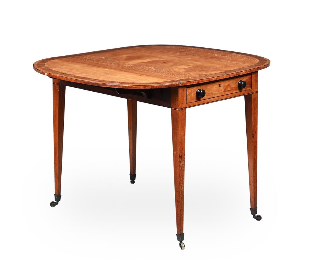 Y A GEORGE III FIGURED SATINWOOD AND KINGWOOD CROSSBANDED PEMBROKE TABLE, CIRCA 1795 - 2