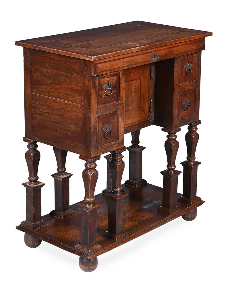 AN OAK AND WALNUT CONTINENTAL KNEEHOLE DESK OR WRITING TABLE, 18TH OR EARLY 19TH CENTURY: AN OAK AND WALNUT CONTINENTAL KNEEHOLE DESK OR WRITING TABLE PROBABLY FRENCH, 18TH OR EARLY 19TH CENTURY 101.5cm high, 90cm wide, 49.5cm deep Condition Report: PLEASE