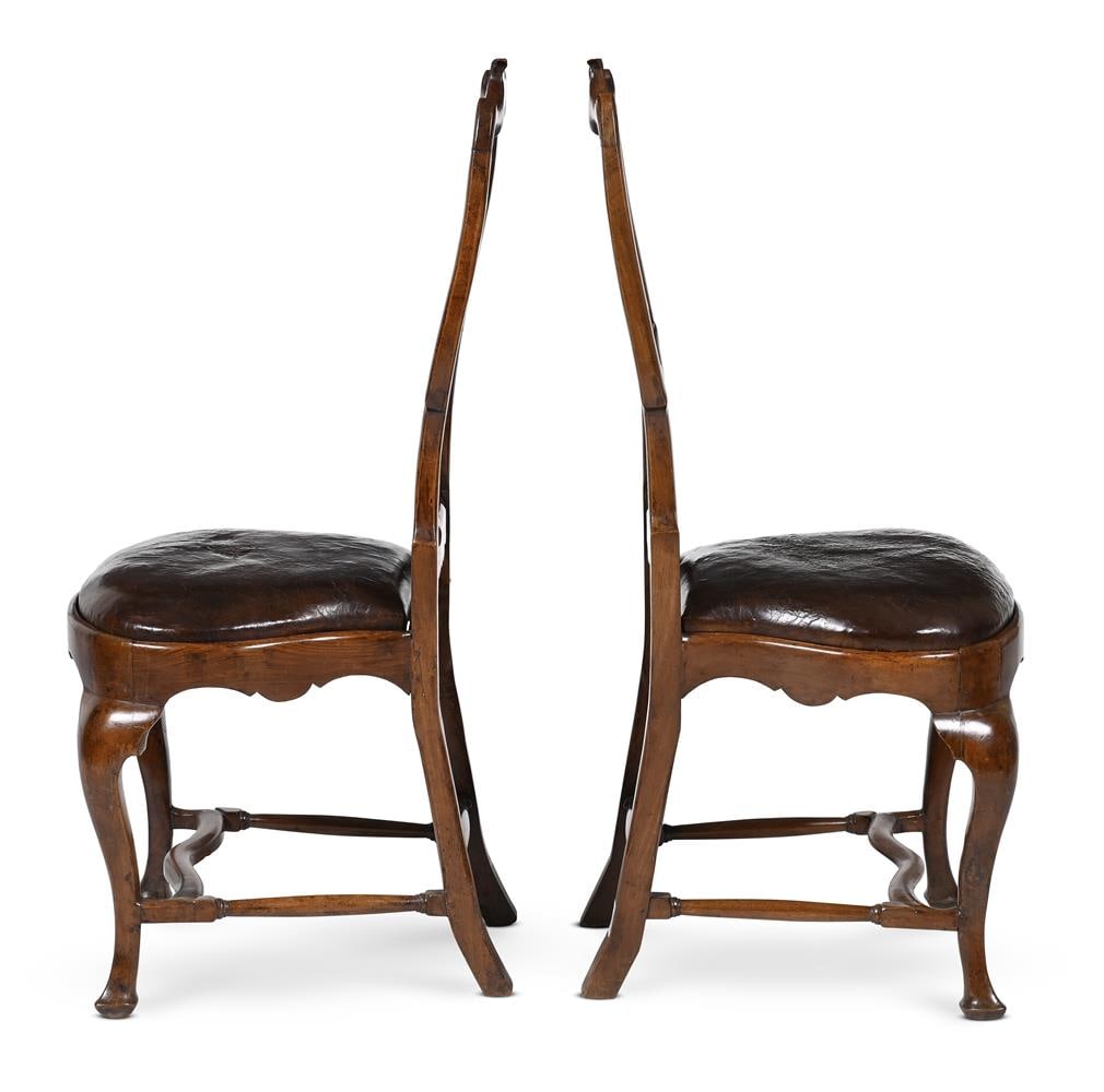 A PAIR OF WALNUT LEATHER UPHOLSTERED SIDE CHAIRS, SPANISH, LATE 18TH OR EARLY 19TH CENTURY - 3