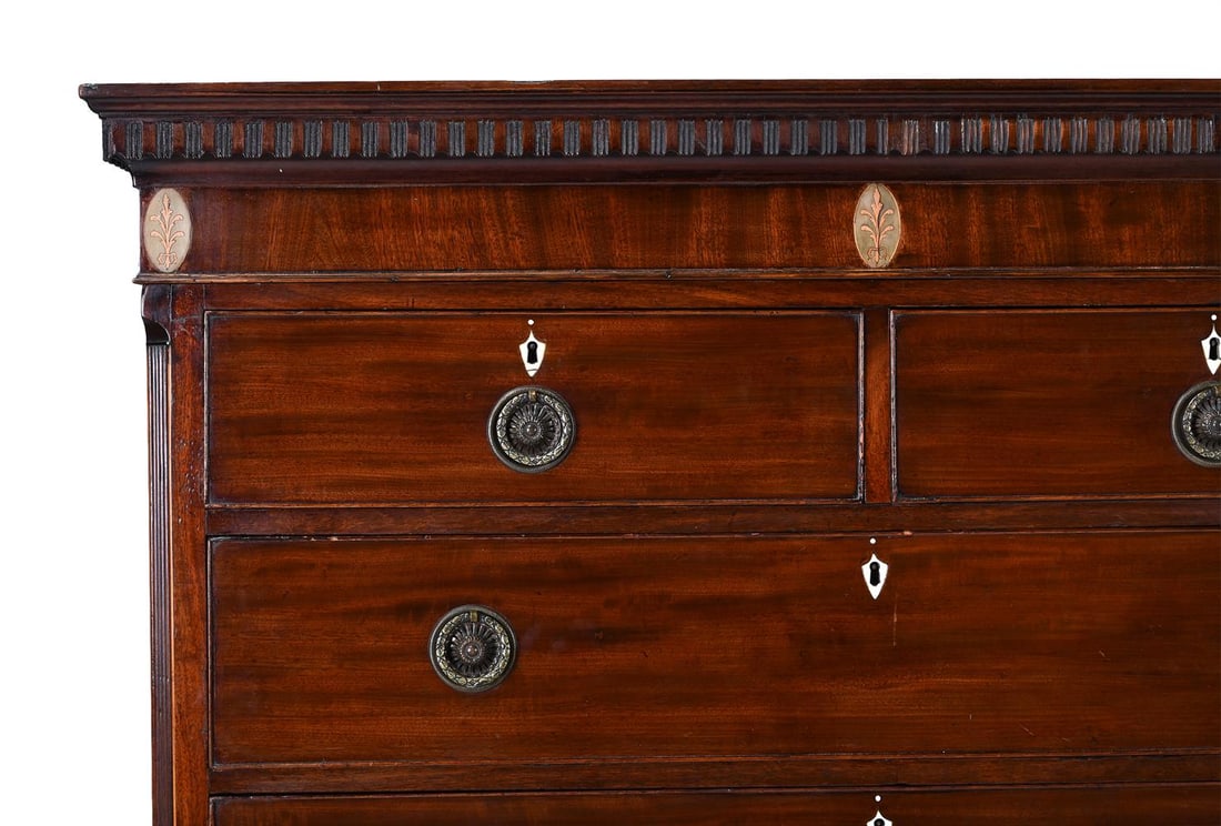 Y A GEORGE III MAHOGANY CHEST ON CHEST, CIRCA 1800 - 2