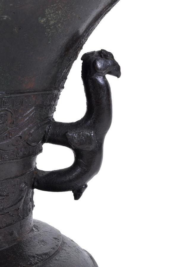 A Chinese bronze vase , 19th century, of archaic f - 3