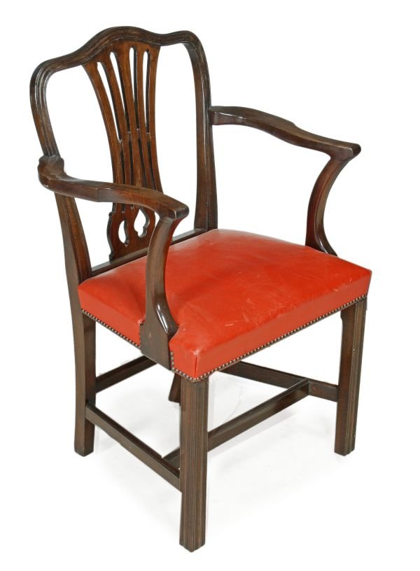 A set of ten mahogany dining chairs in George III - 2