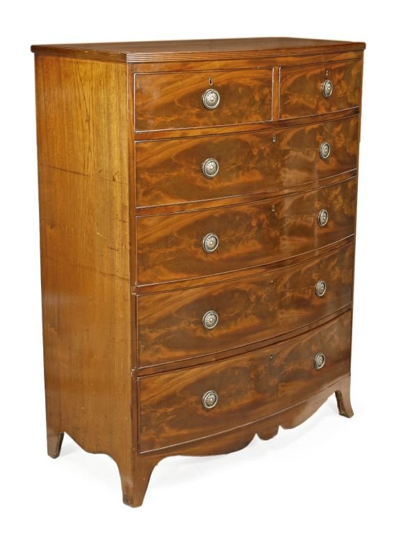 A Regency mahogany bowfront chest of drawers, cir