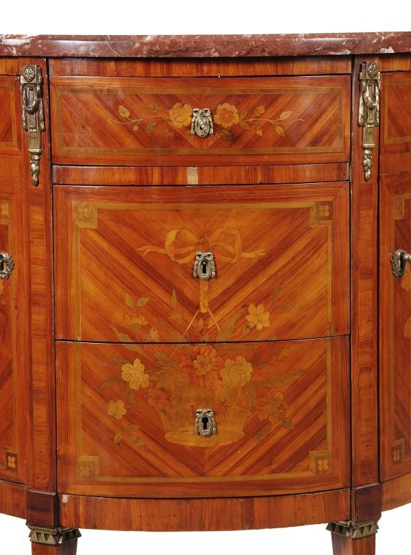 A French tulipwood and marquetry commode, in 18th - 2