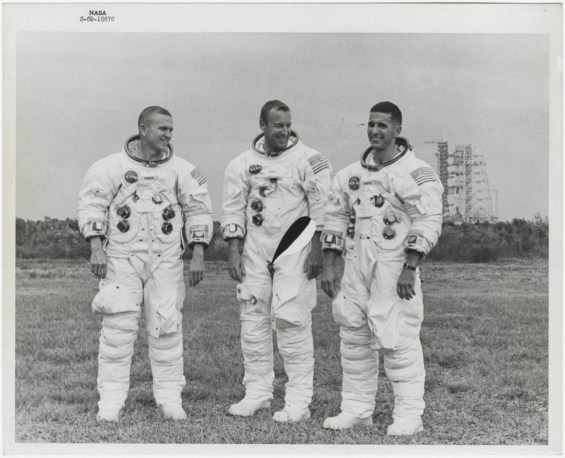 [Apollo 8] THE FIRST HUMANS TO LEAVE EARTH ORBIT (1 of 2)