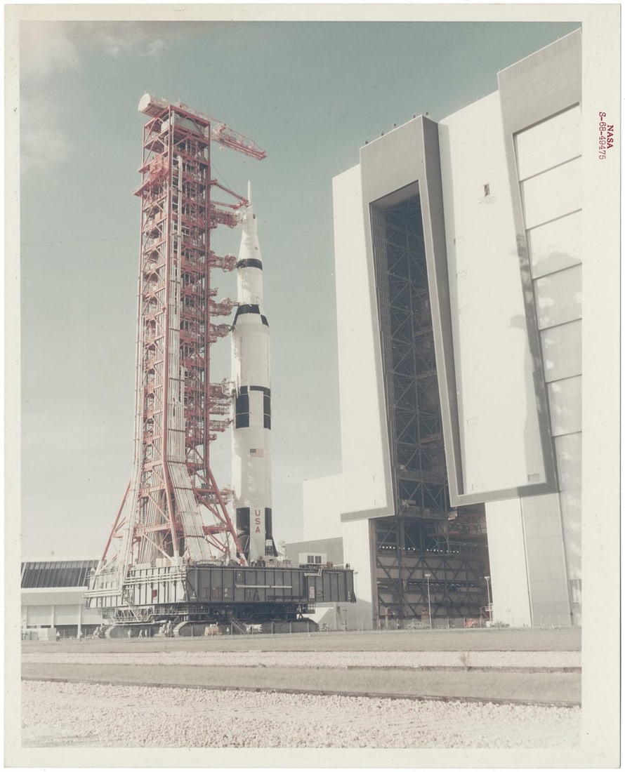 [Apollo 8] THE HISTORIC FIRST ROCKET TO LAUNCH HUMANS TO ANOTHER WORLDNASA (1 of 2)