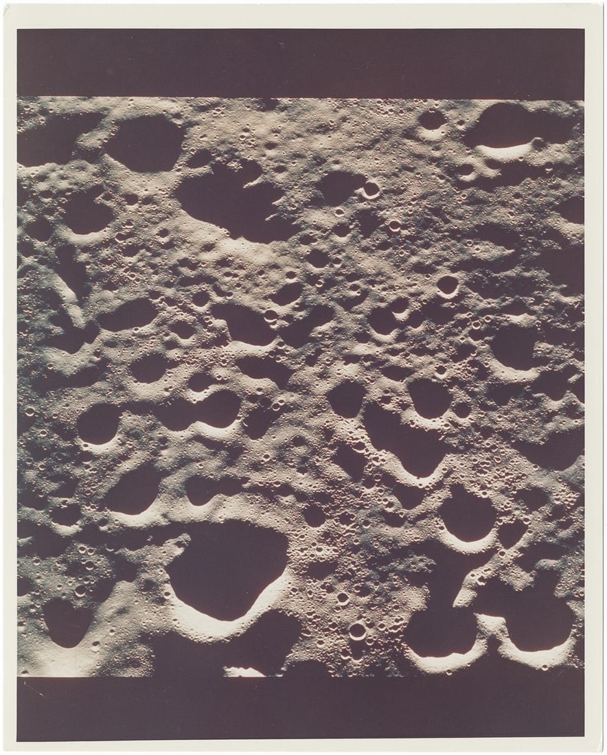 [Apollo 8] THE FIRST HUMAN VIEW OF THE LUNAR FARSIDE TERMINATOR, CAPTURED IN COLOUR (1 of 3)