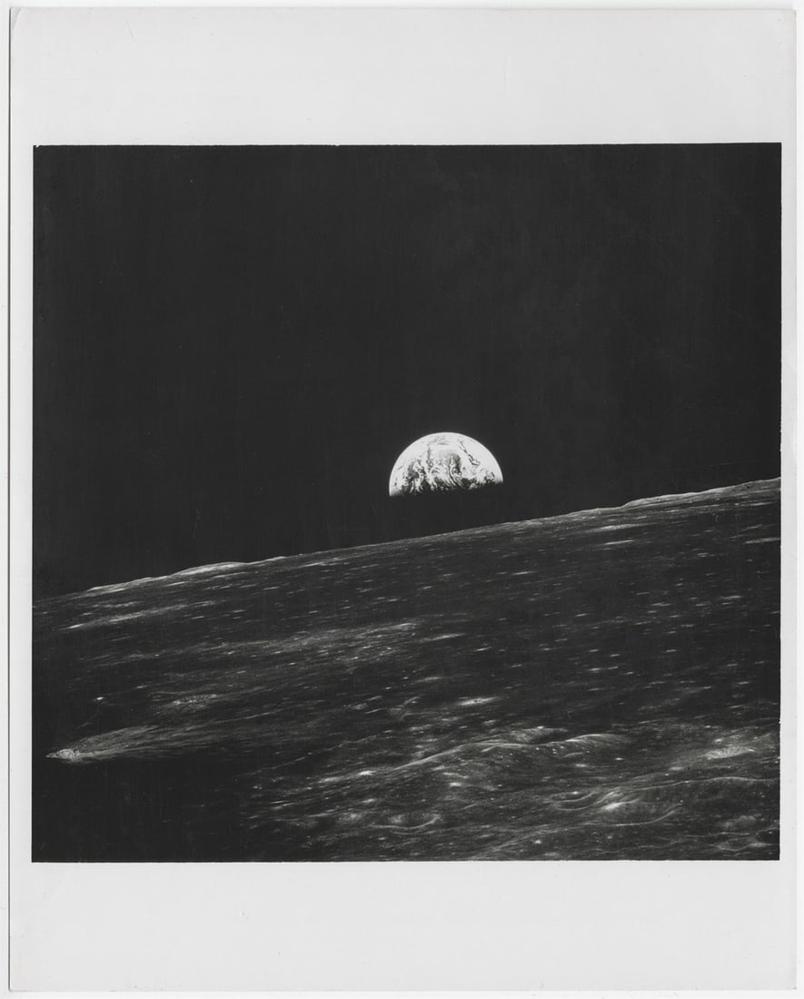 [Apollo 10] EARTHRISE (1 of 3)