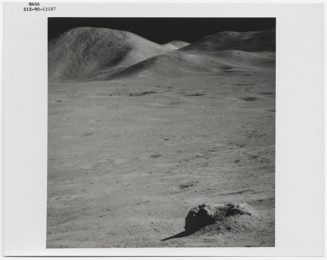 [Apollo 15] THE VALLEY OF HADLEY APENNINE, STATION 6A (1 of 2)