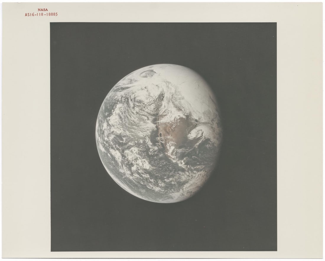 [Apollo 16] MAGNIFICENT PLANET EARTH (1 of 2)