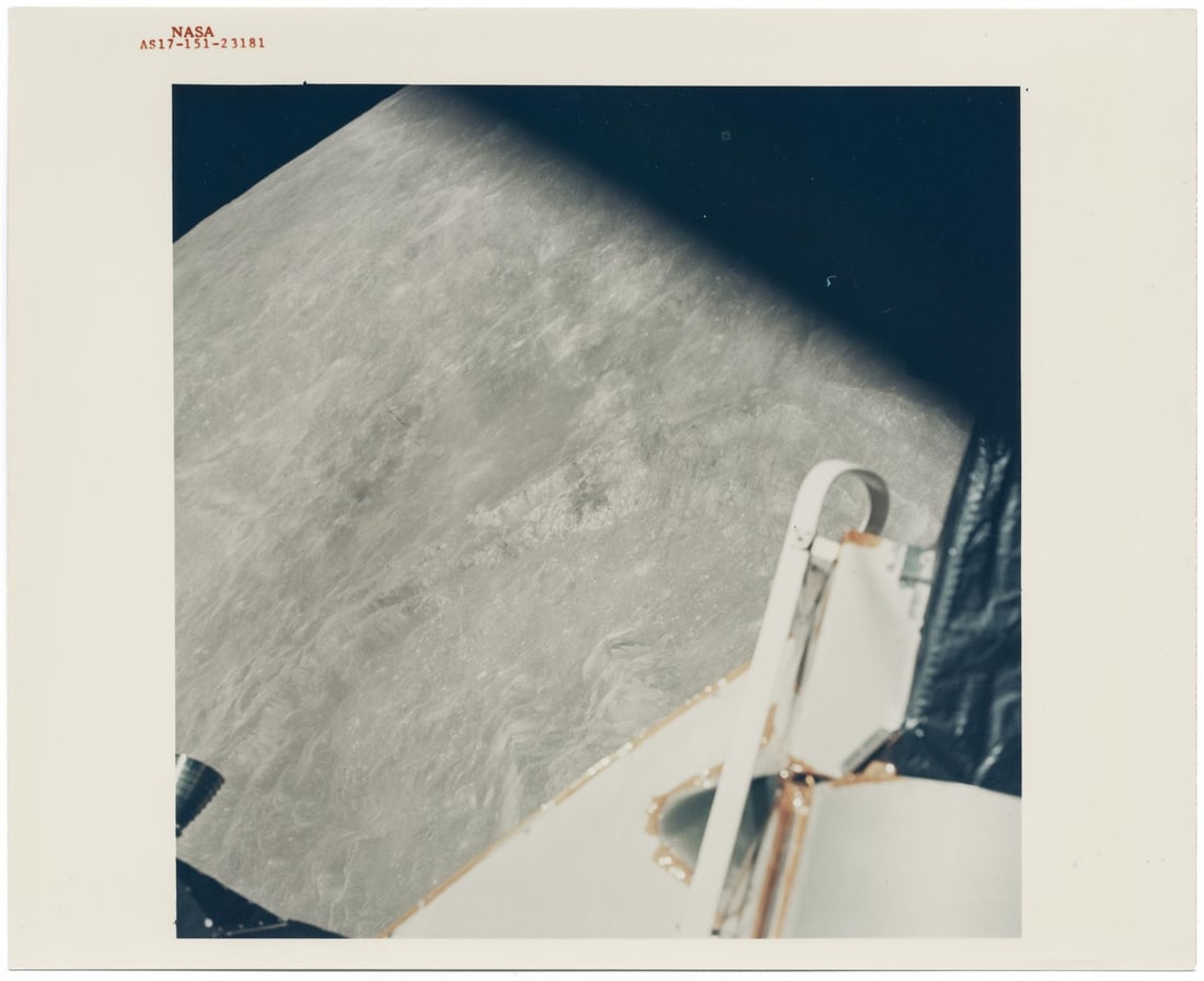 [Apollo 17] THE SPACECRAFT FLYING OVER KING CRATER (1 of 2)