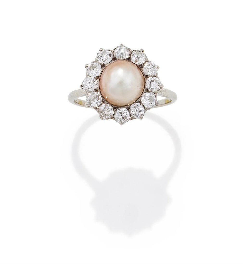 A PEARL AND DIAMOND CLUSTER RING (1 of 3)
