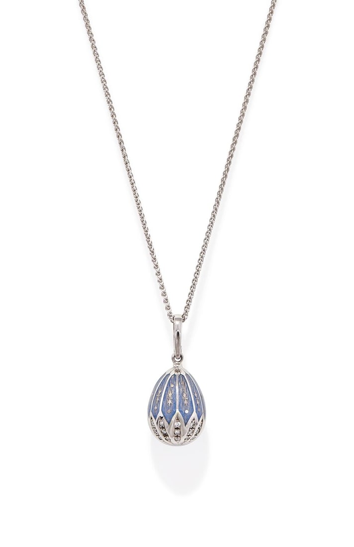 VICTOR MAYER FOR FABERGÉ, A DIAMOND SET ENAMEL EGG PENDANT (1 of 3)