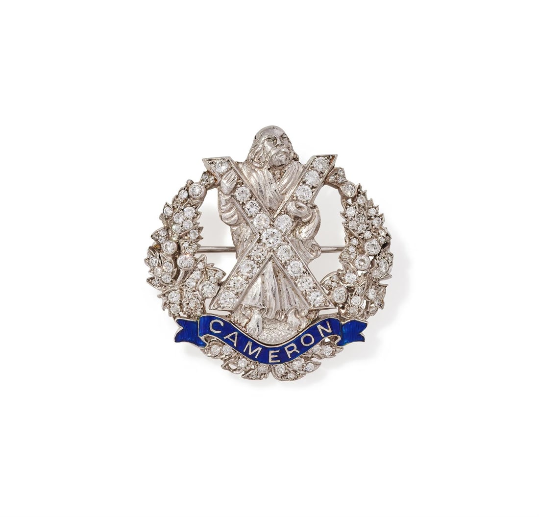QUEEN'S OWN CAMERON HIGHLANDERS, A DIAMOND SET SWEETHEART BROOCH (1 of 3)