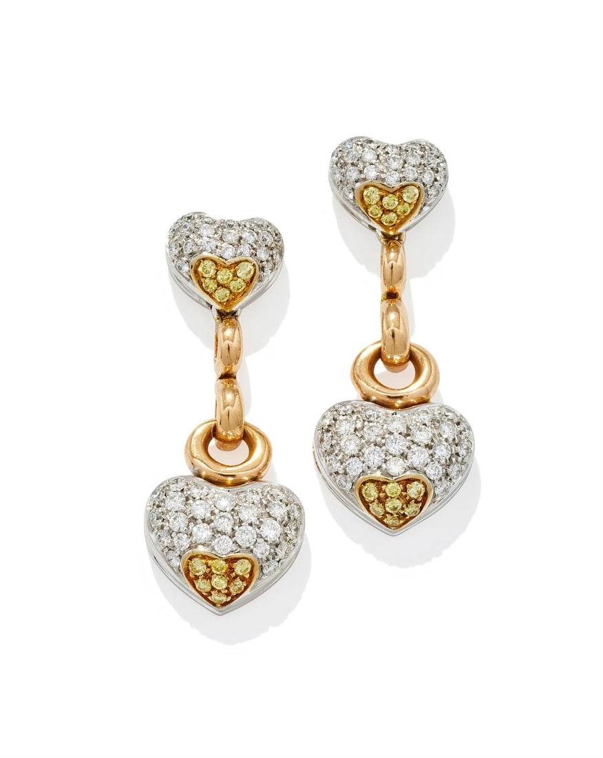 A PAIR OF DIAMOND AND YELLOW DIAMOND PENDENT EARRINGS (1 of 2)