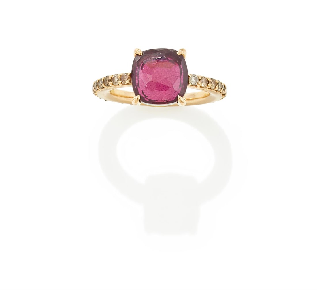 POMELLATO, A GARNET AND DIAMOND 'BABY' RING (1 of 3)