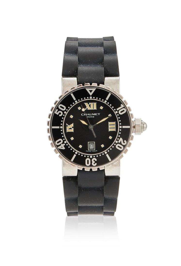 CHAUMET, CLASS ONE, REF. 622-5255, A LADY'S STAINLESS STEEL WRISTWATCH WITH DATE (1 of 2)