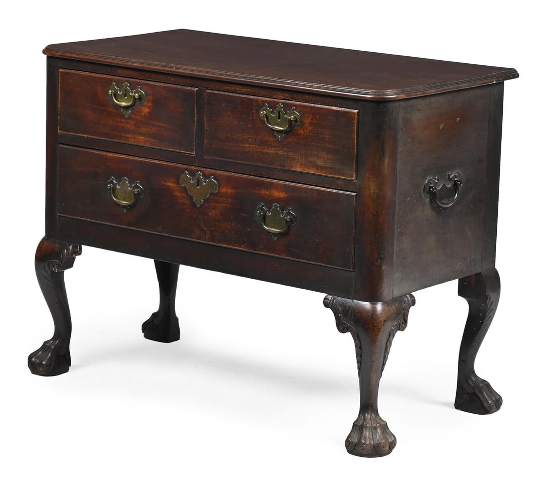 AN UNUSUAL IRISH GEORGE II MAHOGANY CHEST OR SIDE TABLE, CIRCA 1750 (1 of 3)