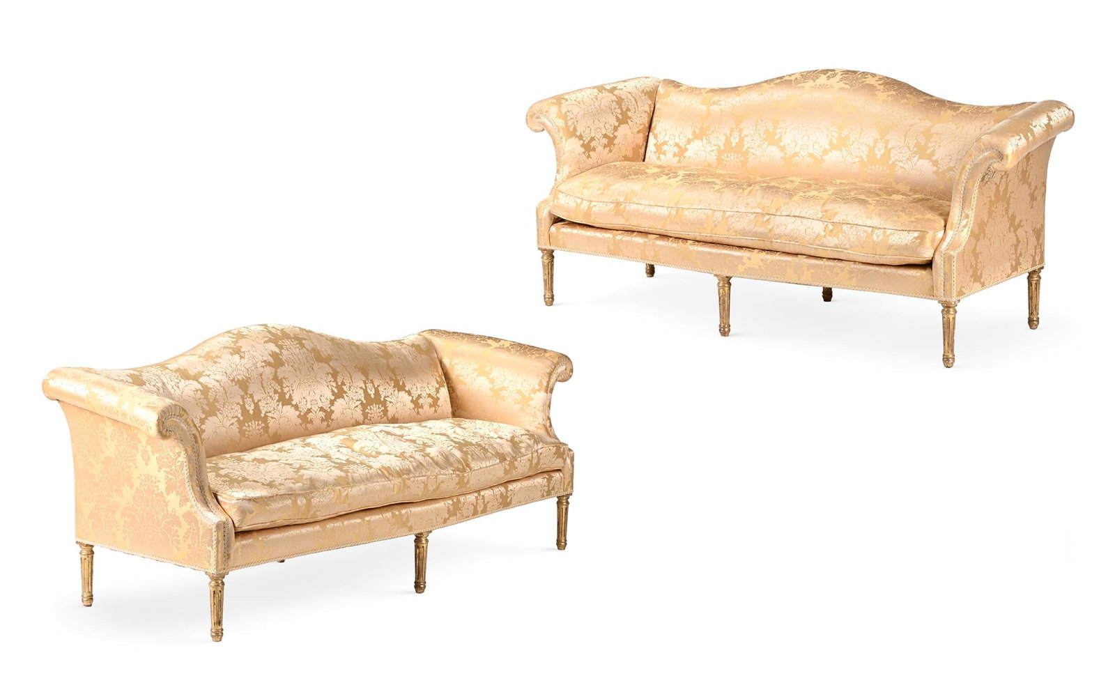 A CLOSELY MATCHED PAIR OF CARVED GILTWOOD AND SILK DAMASK UPHOLSTERED SETTEES, IN GEORGE III STYLE (1 of 5)