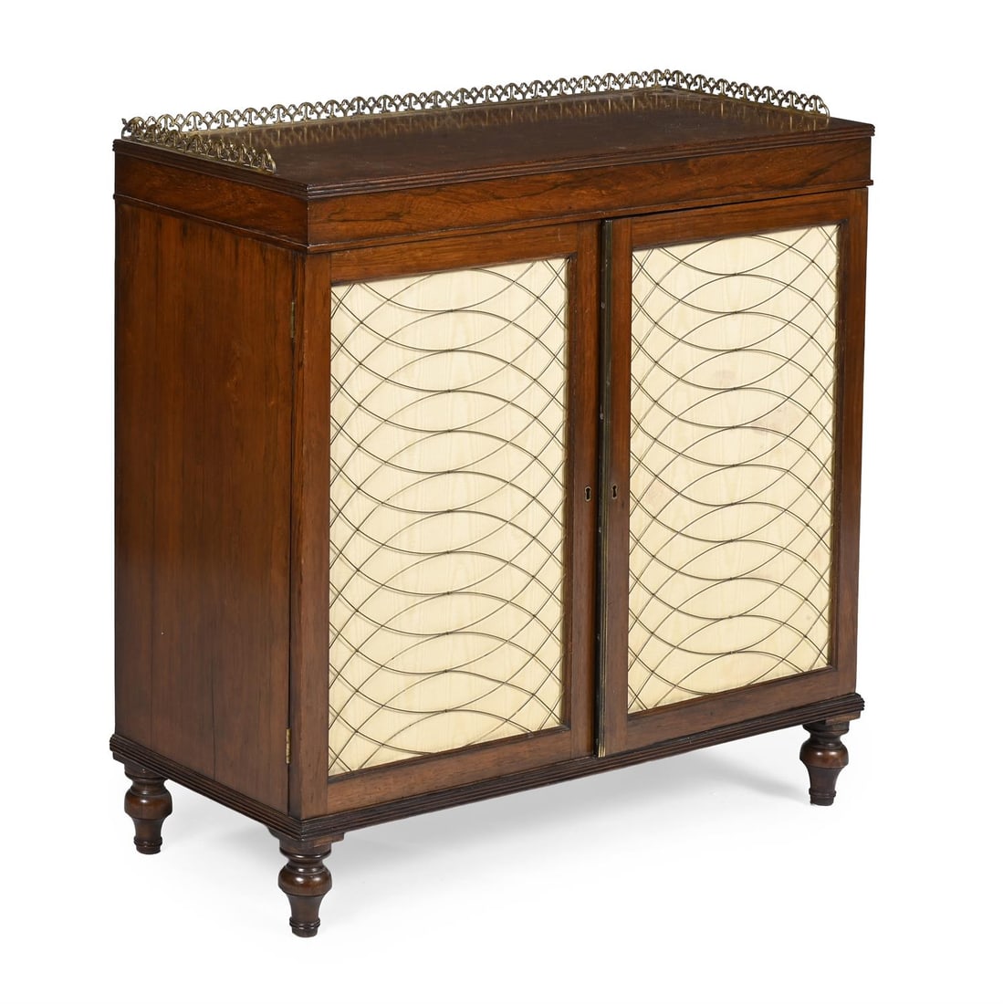 Y A REGENCY ROSEWOOD SIDE CABINET, CIRCA 1815 (1 of 3)