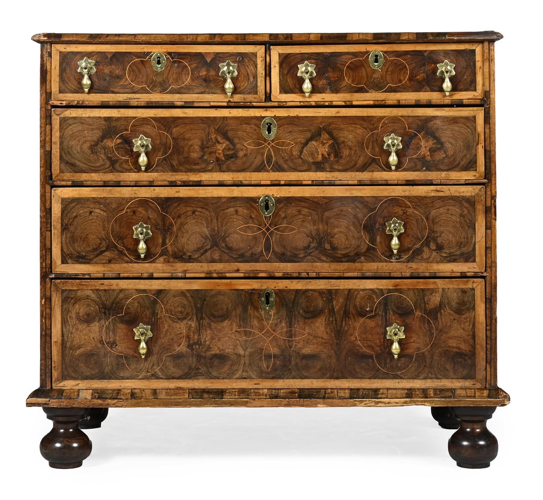 A WILLIAM & MARY OLIVEWOOD OYSTER VENEERED, LABURNUM AND WALNUT CHEST OF DRAWERS, CIRCA 1690 (1 of 3)