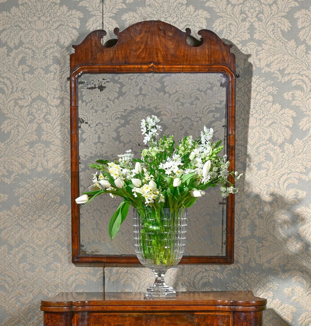 A GEORGE I WALNUT MIRROR, CIRCA 1715 (1 of 4)