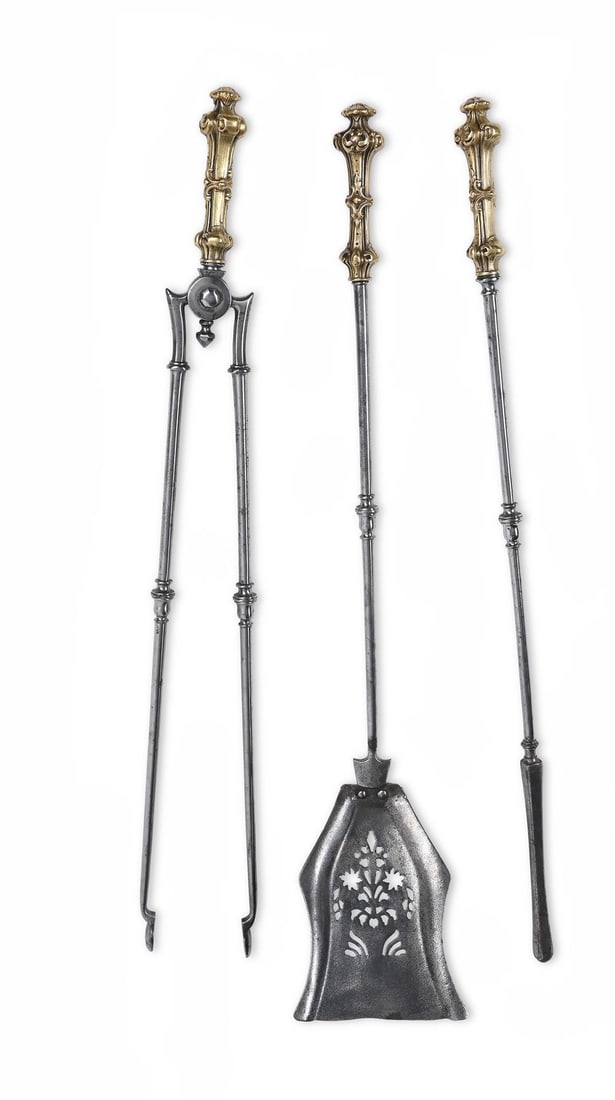A SET OF THREE BRASS HANDLED POLISHED STEEL FIRE TOOLS, CIRCA 1830-1850 (1 of 2)
