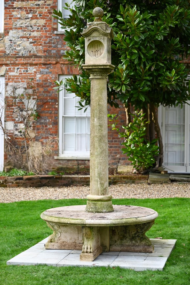 A LARGE CARVED LIMESTONE MULTIDIAL SUNDIAL COLUMN, 20TH CENTURY (1 of 3)