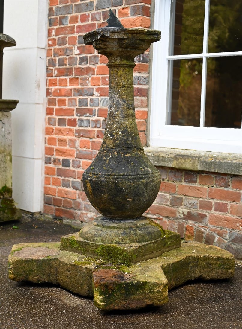 A HAMSTONE SUNDIAL PEDESTAL, LATE 18TH OR EARLY 19TH CENTURY (1 of 1)
