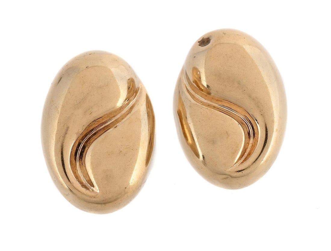 PETER WONG, A PAIR OF EARRINGS (1 of 1)