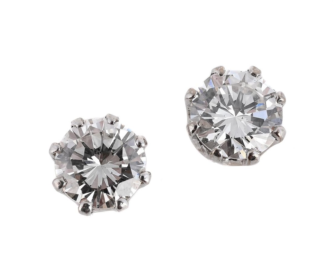 A PAIR OF LASER DRILLED DIAMOND STUD EARRINGS (1 of 1)