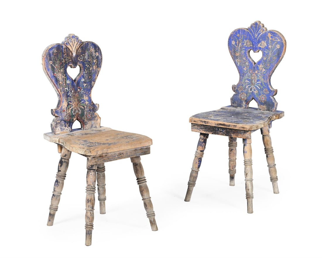 A PAIR OF SCANDINAVIAN FOLK ART CHAIRS, 20TH CENTURY: SCANDINAVIANA PAIR OF FOLK ART CHAIRS, 20TH CENTURYOak, blue painted90cm high, 40cm wide, 42cm deep