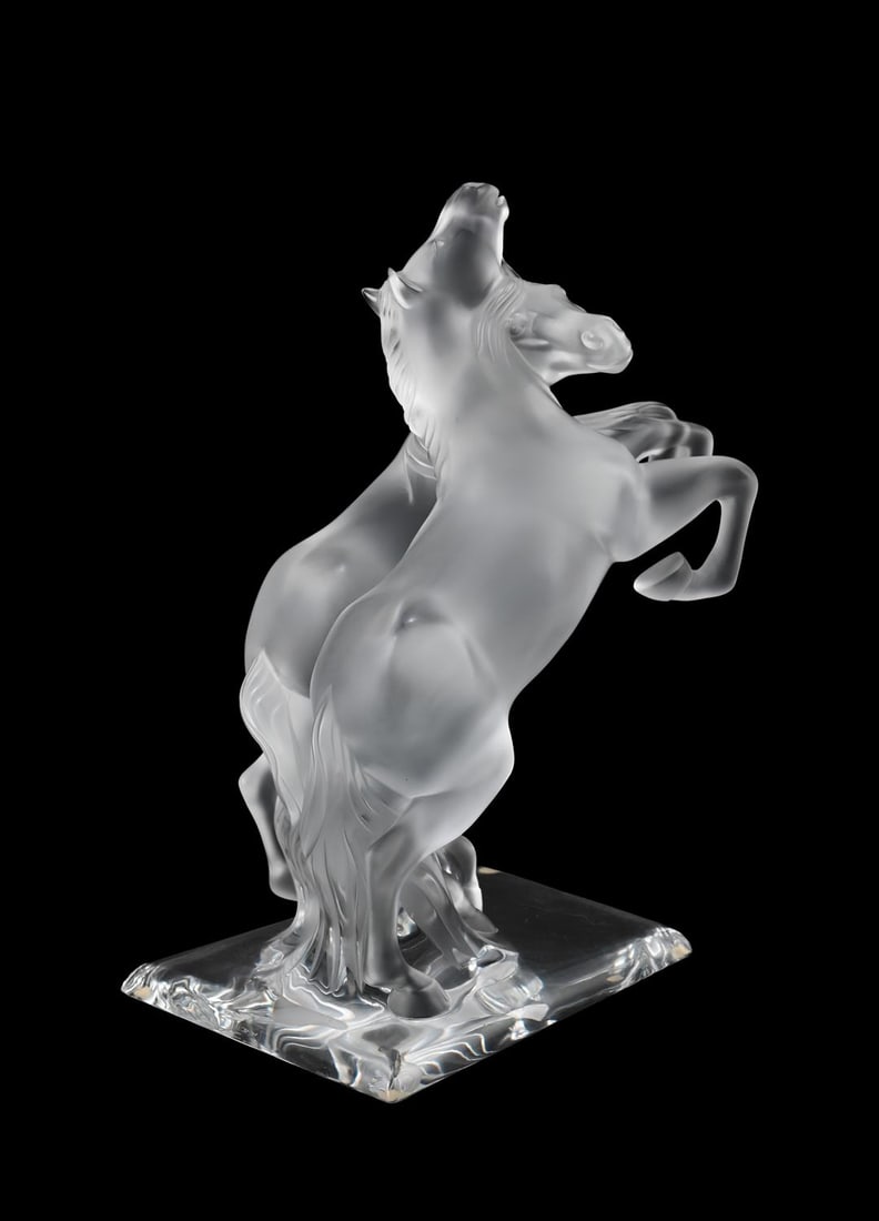 LALIQUE, 'DEUX CHEVAUX SAUVAGE' SCULPTURE; POST 1945: LALIQUE 'DEUX CHEVAUX SAUVAGE' SCULPTURE; POST 1945Frosted glass with clear glass baseEngraved 'Lalique® France, B 14'34cm high