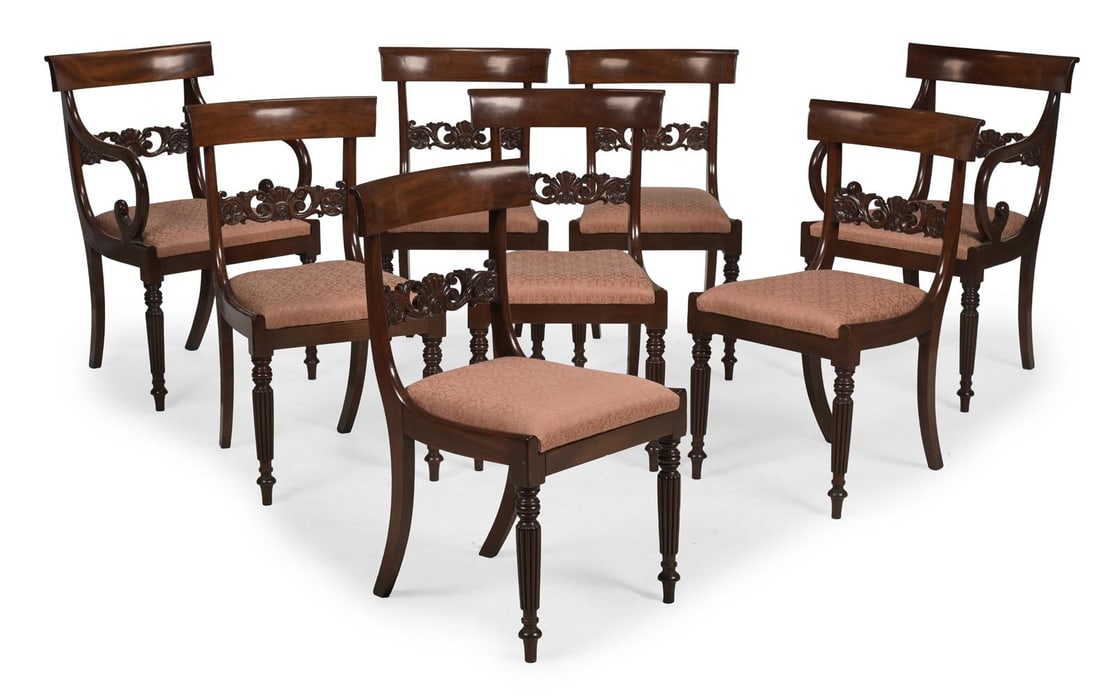 A SET OF EIGHT WILLIAM IV MAHOGANY DINING CHAIRS, CIRCA 1835 (1 of 4)